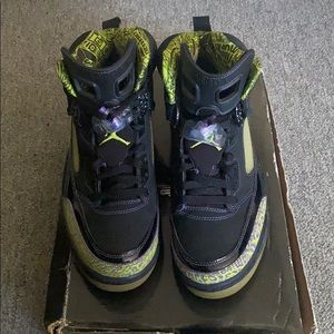 Nike Air Jordan Spiz’ike size 9.5